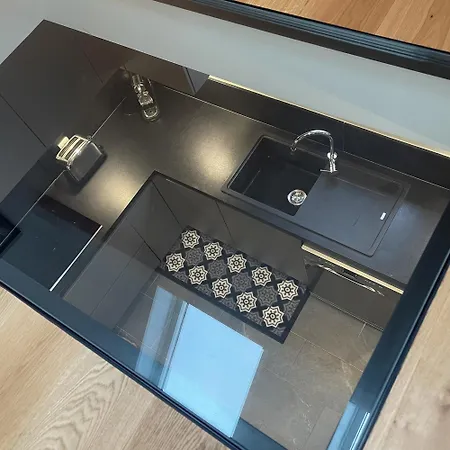Maison Le La Boite En Apartment Chamant