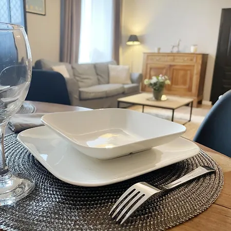 Maison Le La Boite En Apartment *